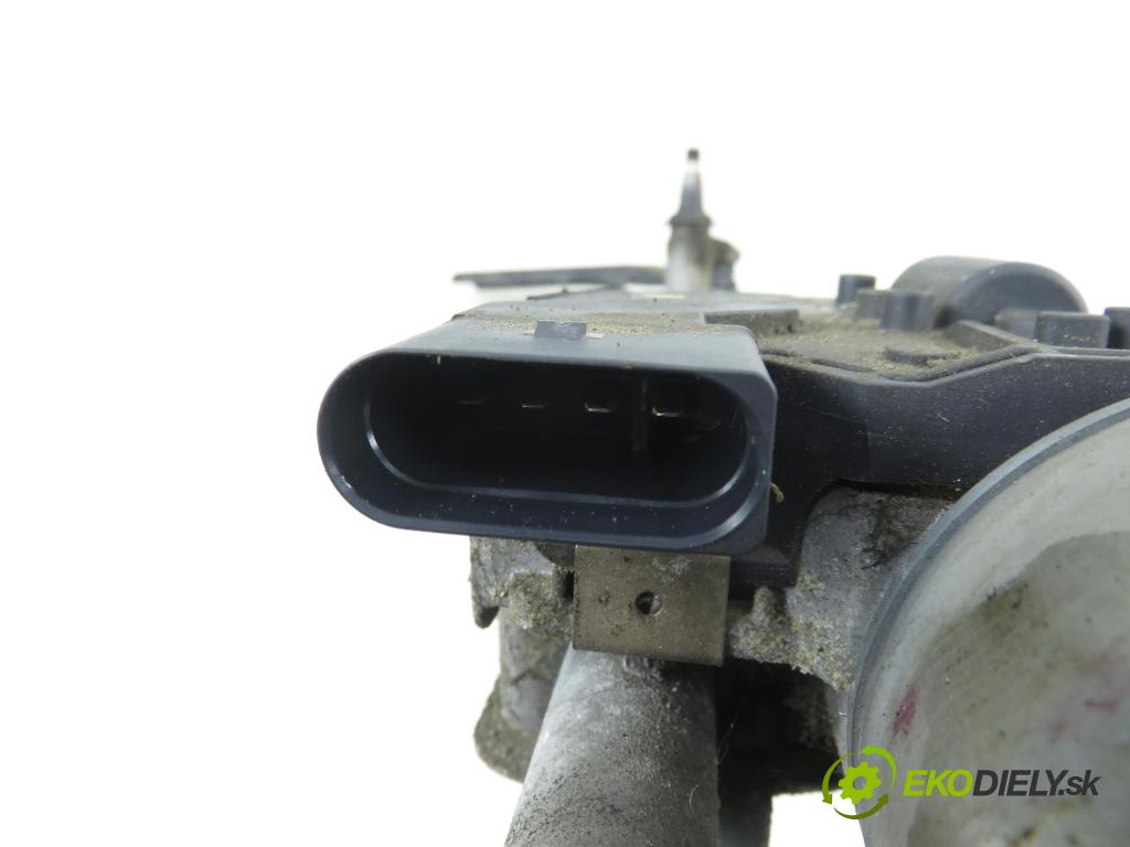 SKODA OCTAVIA II (1Z3) LIFTBACK 2012 75,00 1.6 - BSE 1595,00 MECHANISMUS/ motorek stěračů 1Z1955023E ; 3397021452 ; 1Z1955119D