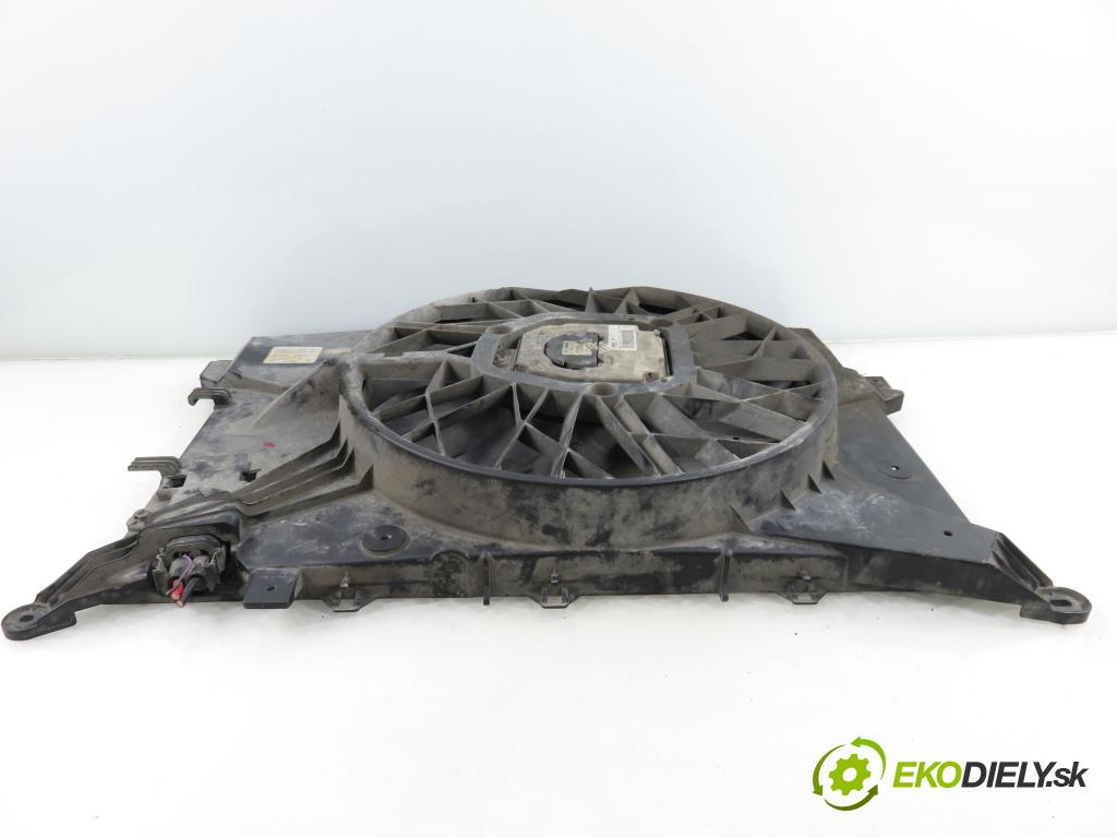 VOLVO S60 I (384) SEDAN 2006 136,00 2.4 D5 - D 5244 T4 2400,00 ventilátor chladič PODNEBÍ / VODA 30723105 ; 0130706822 ; 1137328116