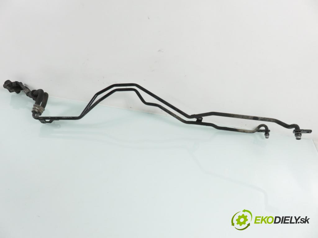 PORSCHE CAYENNE II (92A) SUV 2010 176,00 3.0 Diesel - M 05.9E 2967,00 trubka olejový 7P0317801F