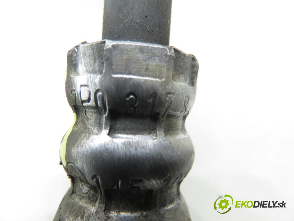 PORSCHE CAYENNE II (92A) SUV 2010 176,00 3.0 Diesel - M 05.9E 2967,00 trubka olejový 7P0317801F