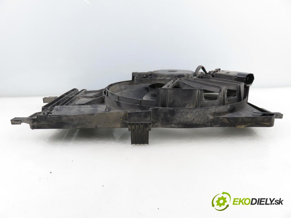 FORD FOCUS III Turnier KOMBI 2012 85,00 1.6 TDCi - T1DB 1560,00 ventilátor chladič PODNEBÍ / VODA 8240588