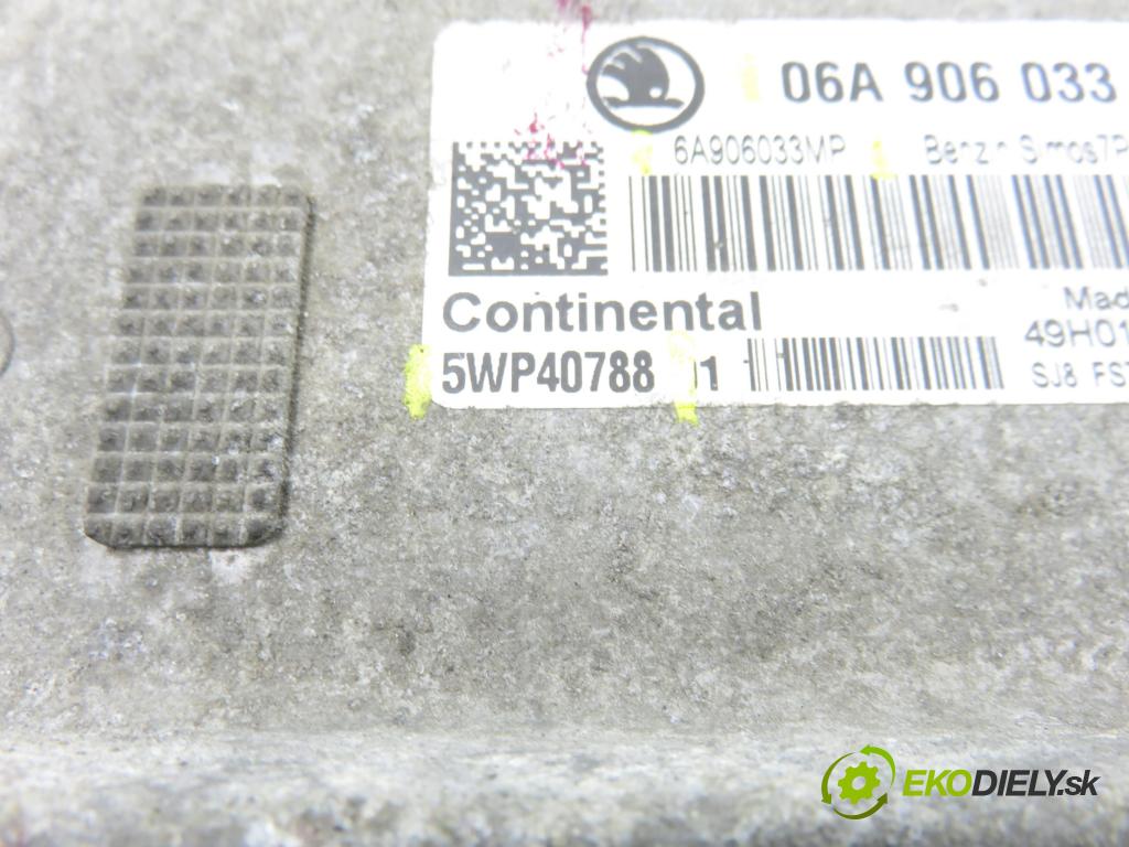SKODA OCTAVIA II (1Z3) LIFTBACK 2012 75,00 1.6 - BSE 1595,00 řídící jednotka motora 06A906033NT ; 5WP40788 ; 06A906033MP