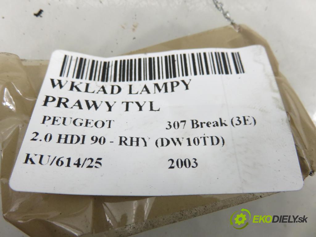 PEUGEOT 307 Break (3E) KOMBI 2003 66,00 2.0 HDI 90 - RHY (DW10TD) 1997,00 PŘÍSPĚVEK svetla pravý ZADNÍ: 89026938