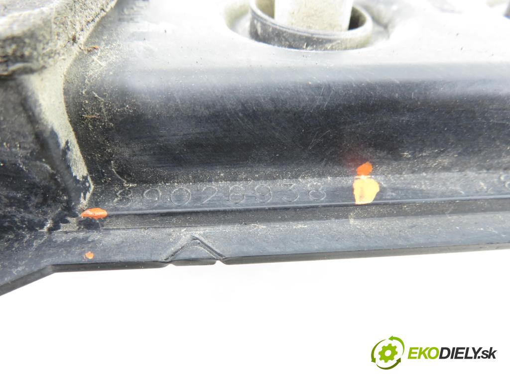 PEUGEOT 307 Break (3E) KOMBI 2003 66,00 2.0 HDI 90 - RHY (DW10TD) 1997,00 PŘÍSPĚVEK svetla pravý ZADNÍ: 89026938