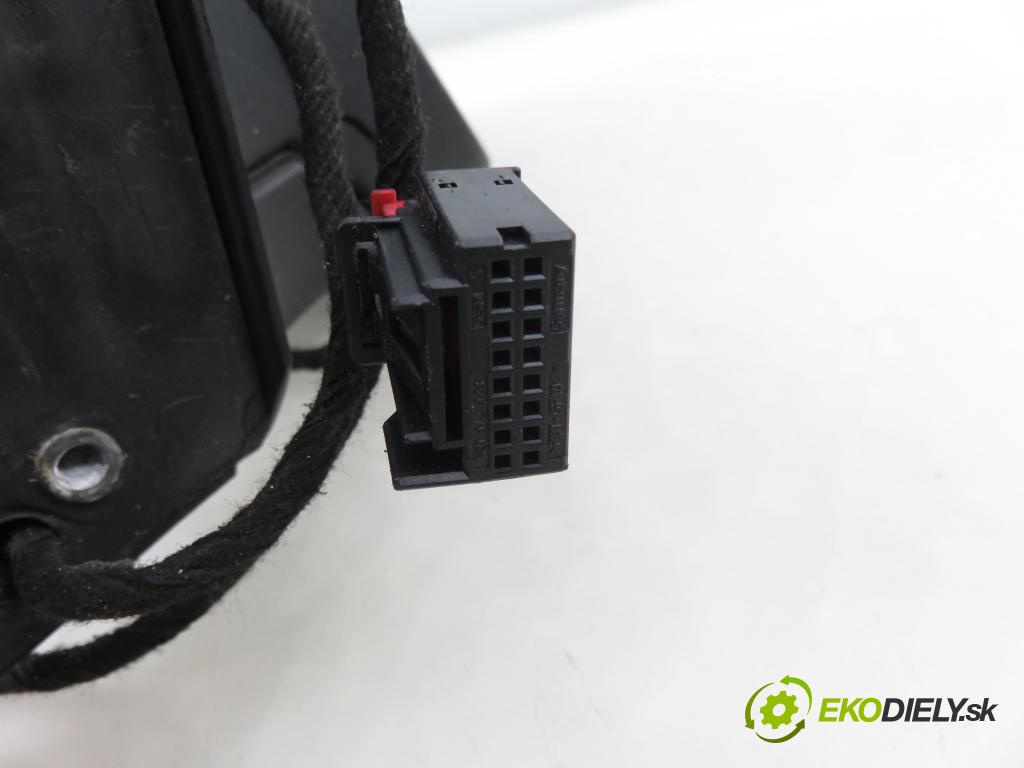 SKODA OCTAVIA II (1Z3) LIFTBACK 2012 75,00 1.6 - BSE 1595,00 Spätné zrkadlo