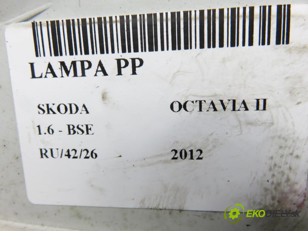 SKODA OCTAVIA II (1Z3) LIFTBACK 2012 75,00 1.6 - BSE 1595,00 Svetlo PP