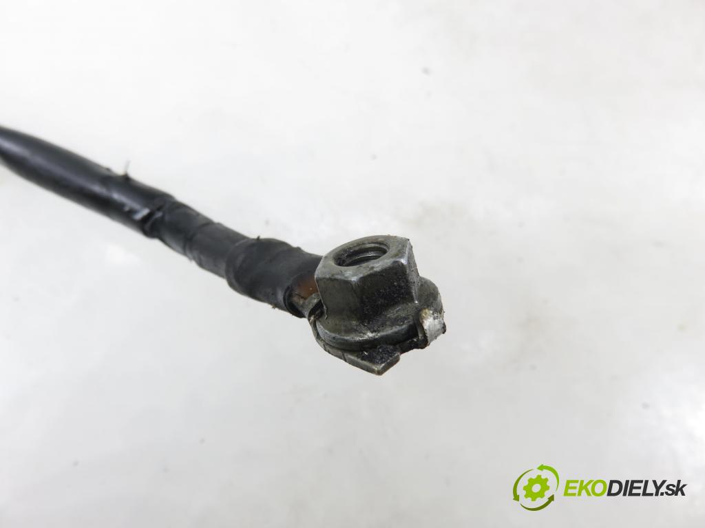 VW PASSAT B6 Variant (3C5) KOMBI 2006 184,00 3.2 FSI 4motion - AXZ 3168,00 řízení ZE posilovačem 3C1423051L ; 3C1909144B ; 7805277169