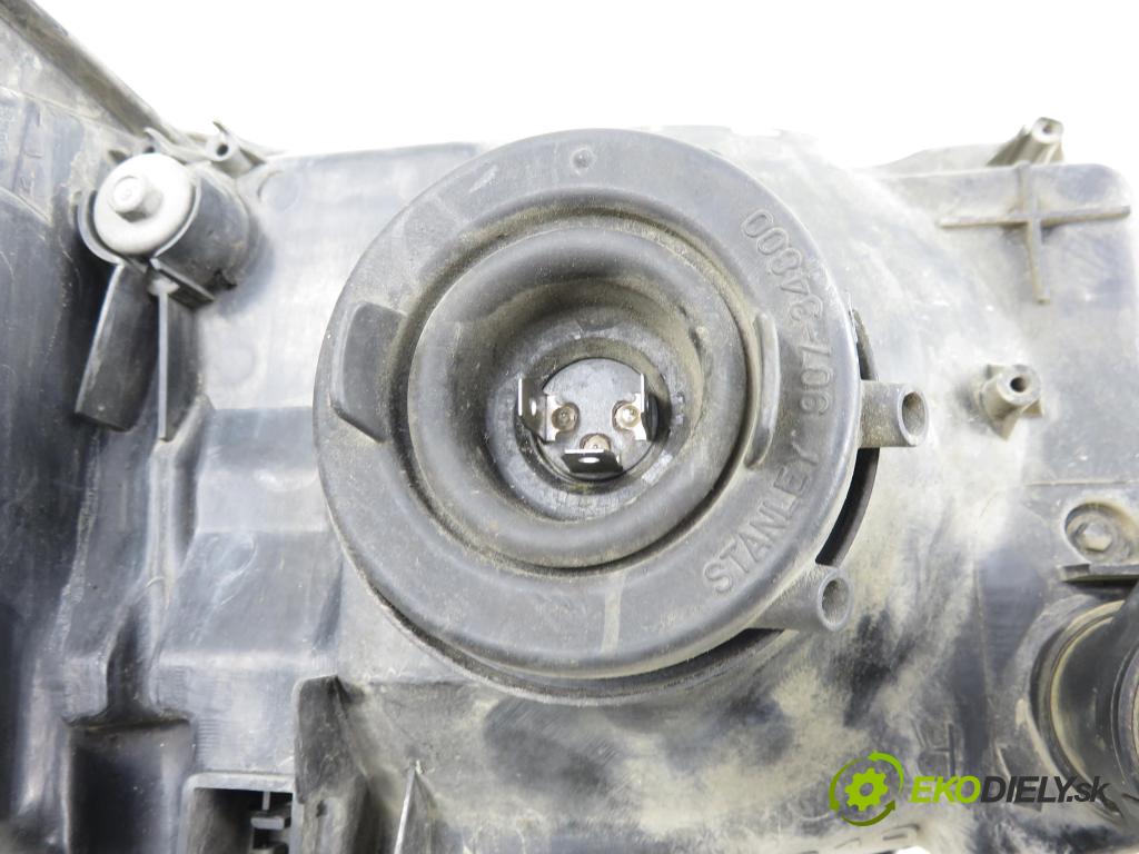 HONDA CR-V I (RD) SUV 1998 94,00 2.0 16V 4WD (RD1, RD3) - B20B3 1972,00 Svetlo PP