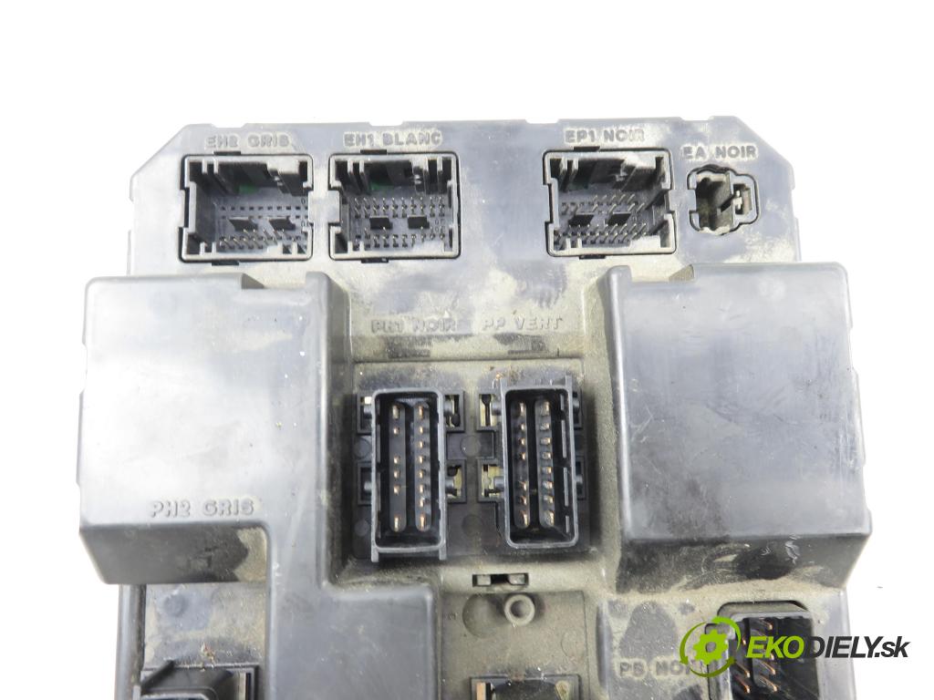 PEUGEOT 307 Break (3E) KOMBI 2003 66,00 2.0 HDI 90 - RHY (DW10TD) 1997,00 MODUL BSI 9651196980A