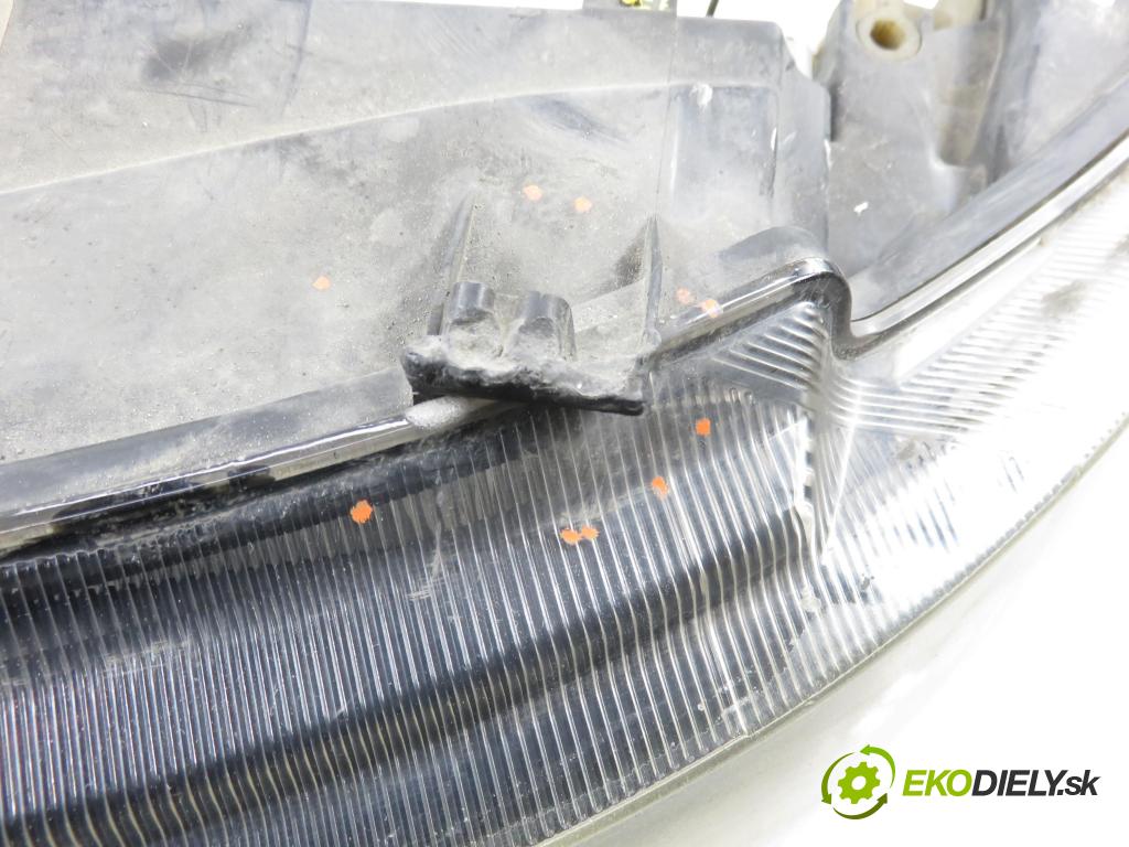 SEAT LEON (1M1) HB 2001 81,00 1.9 TDI 110 - ASV 1896,00 Svetlo LP 1M1941001D