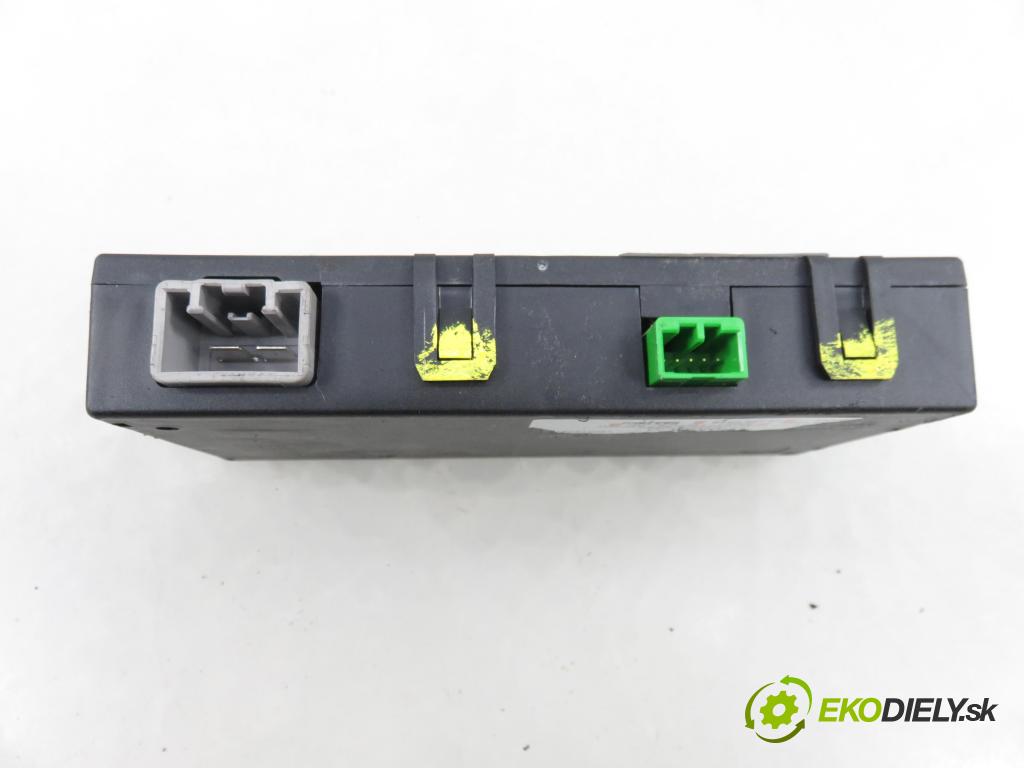 FORD FOCUS III Turnier KOMBI 2012 85,00 1.6 TDCi - T1DB 1560,00 řídící jednotka tažného oka AM5J19H378AD ; 58299068B