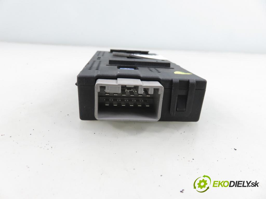 FORD FOCUS III Turnier KOMBI 2012 85,00 1.6 TDCi - T1DB 1560,00 řídící jednotka tažného oka AM5J19H378AD ; 58299068B