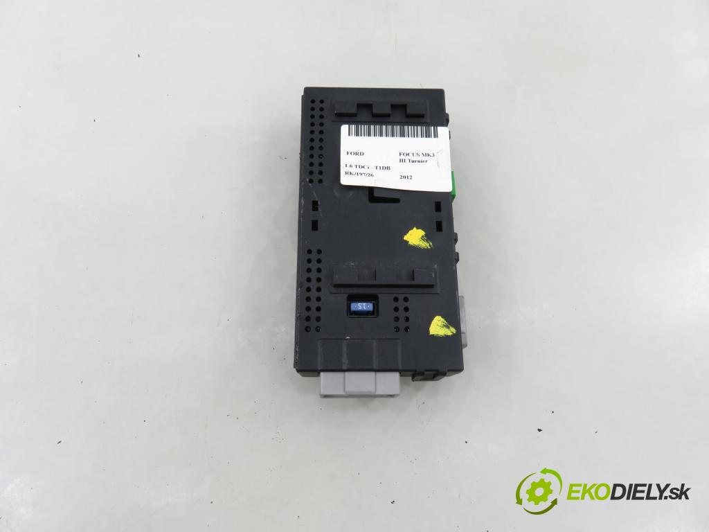 FORD FOCUS III Turnier KOMBI 2012 85,00 1.6 TDCi - T1DB 1560,00 řídící jednotka tažného oka AM5J19H378AD ; 58299068B