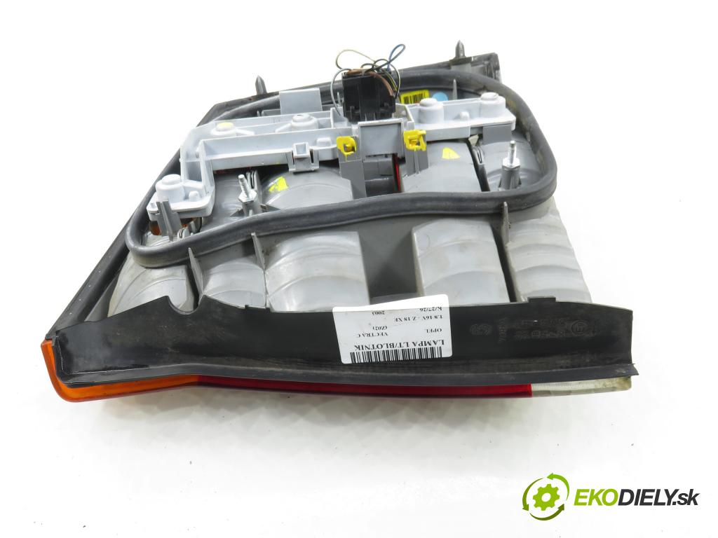 OPEL VECTRA C (Z02) SEDAN 2003 90,00 1.8 16V 122 - Z 18 XE 1796,00 Svetlo ľavé zadné 13130643