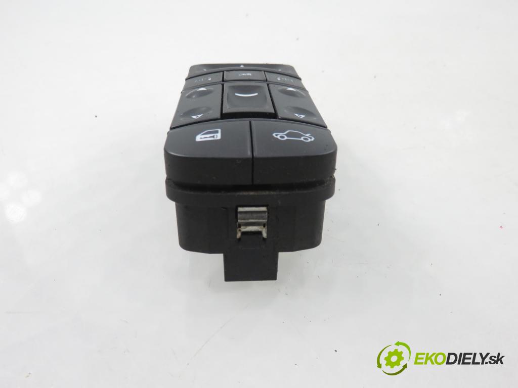 OPEL VECTRA C (Z02) SEDAN 2003 90,00 1.8 16V 122 - Z 18 XE 1796,00 Panel ovládania okien 09185954