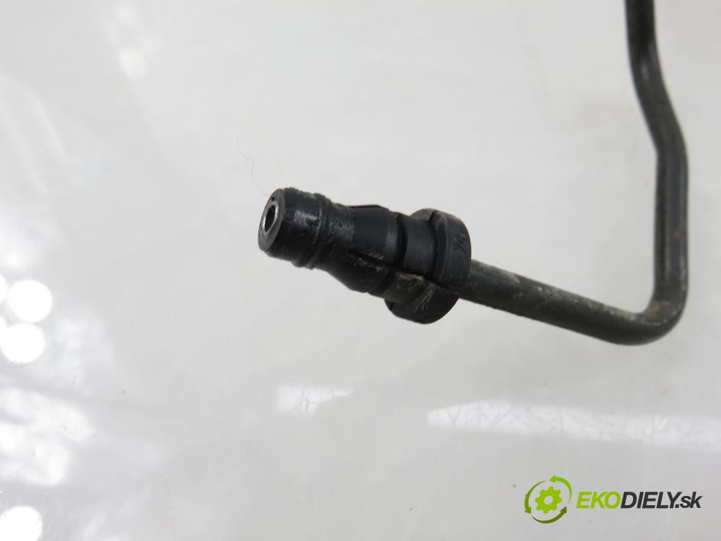 FORD FOCUS III Turnier KOMBI 2012 85,00 1.6 TDCi - T1DB 1560,00 rúrka vypínacieho ložiska AV617K590EB