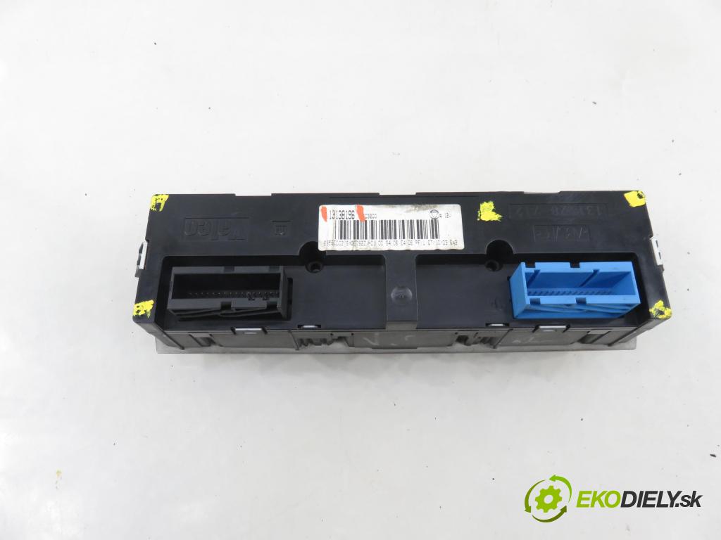 OPEL VECTRA C (Z02) SEDAN 2003 90,00 1.8 16V 122 - Z 18 XE 1796,00 Panel kúrenia KLIMATIZACE: 13138196