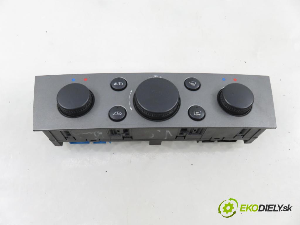 OPEL VECTRA C (Z02) SEDAN 2003 90,00 1.8 16V 122 - Z 18 XE 1796,00 Panel kúrenia KLIMATIZACE: 13138196