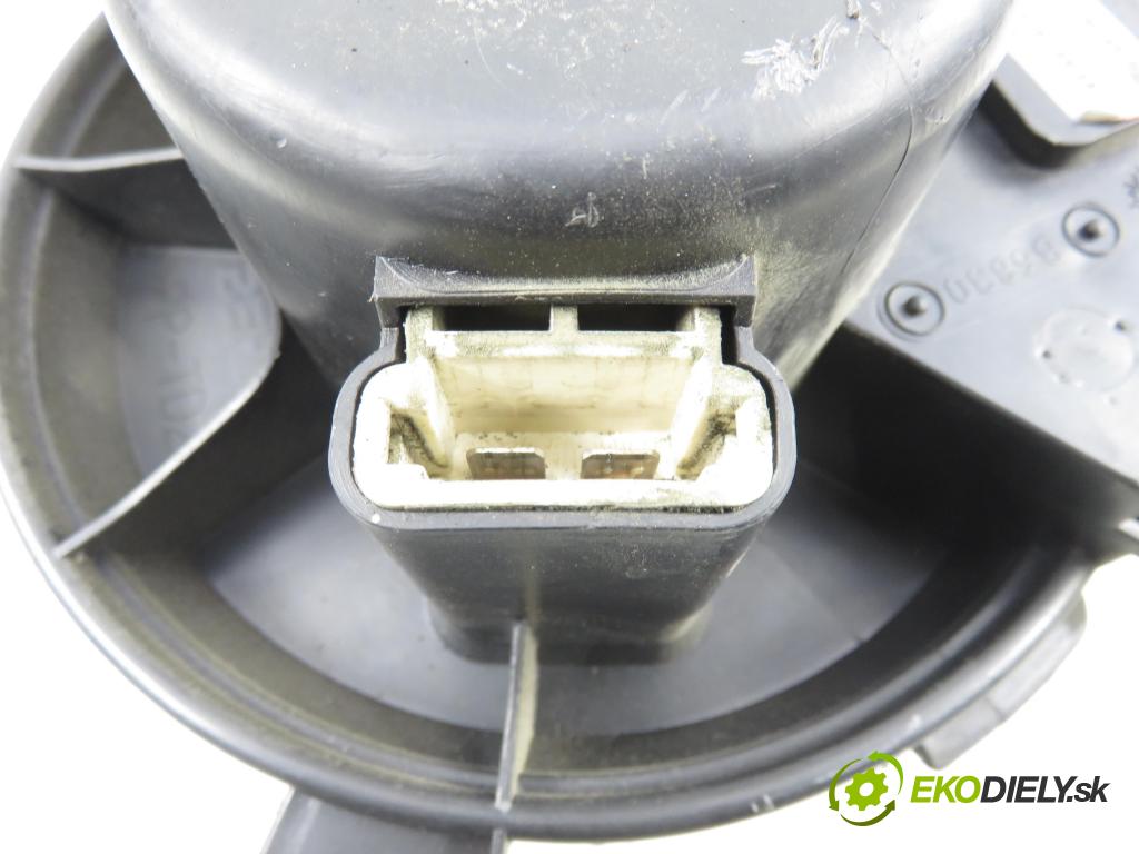 PEUGEOT 307 Break (3E) KOMBI 2003 66,00 2.0 HDI 90 - RHY (DW10TD) 1997,00 Ventilátor vetráku 8EW009159581