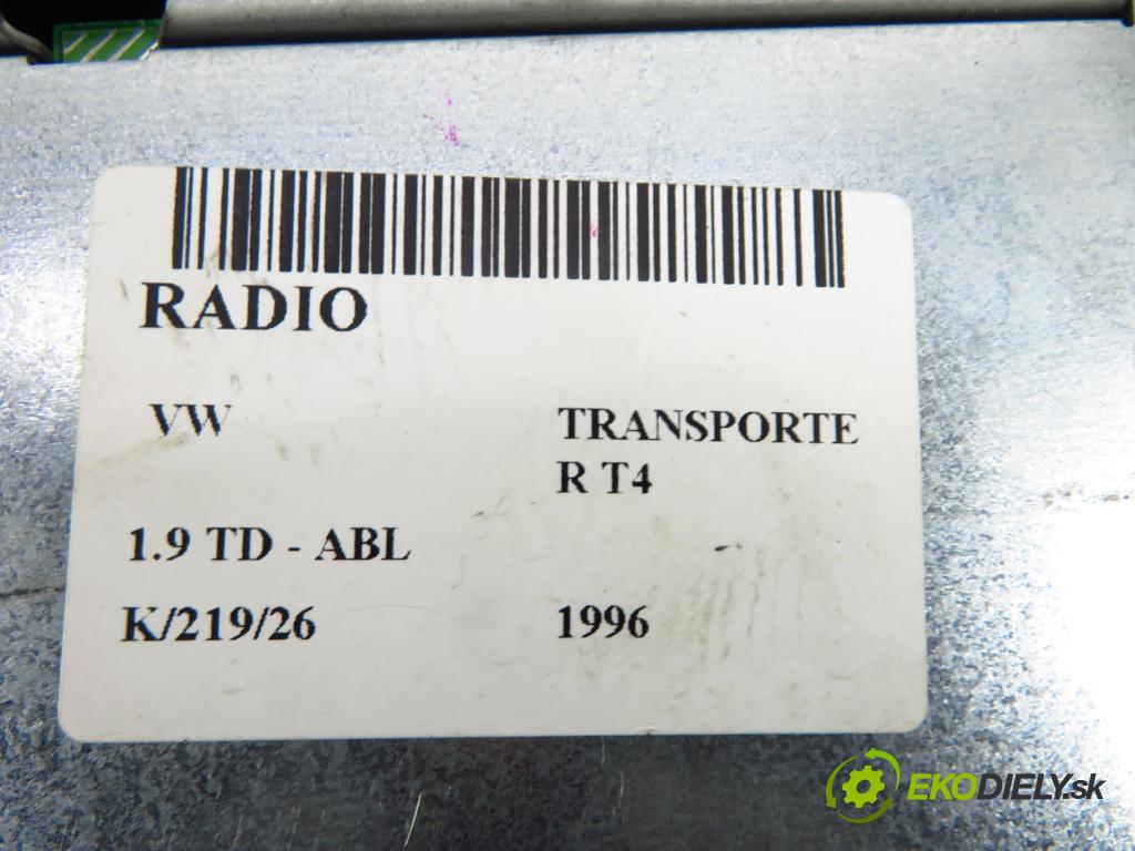 VW TRANSPORTER IV Skrzynia (70XA) FURGON 1996 50,00 1.9 TD 68 - ABL 1896,00 RADIO Modul 1J0035152E