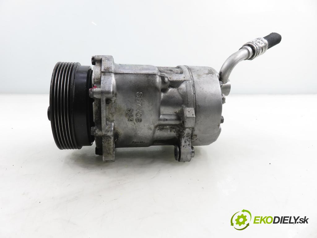 VW GOLF IV (1J1) HB 2001 77,00 1.6 16V 105 - AZD 1598,00 KOMPRESOR: klimatizácie 1J0820803F (Kompresor klimatizácie)