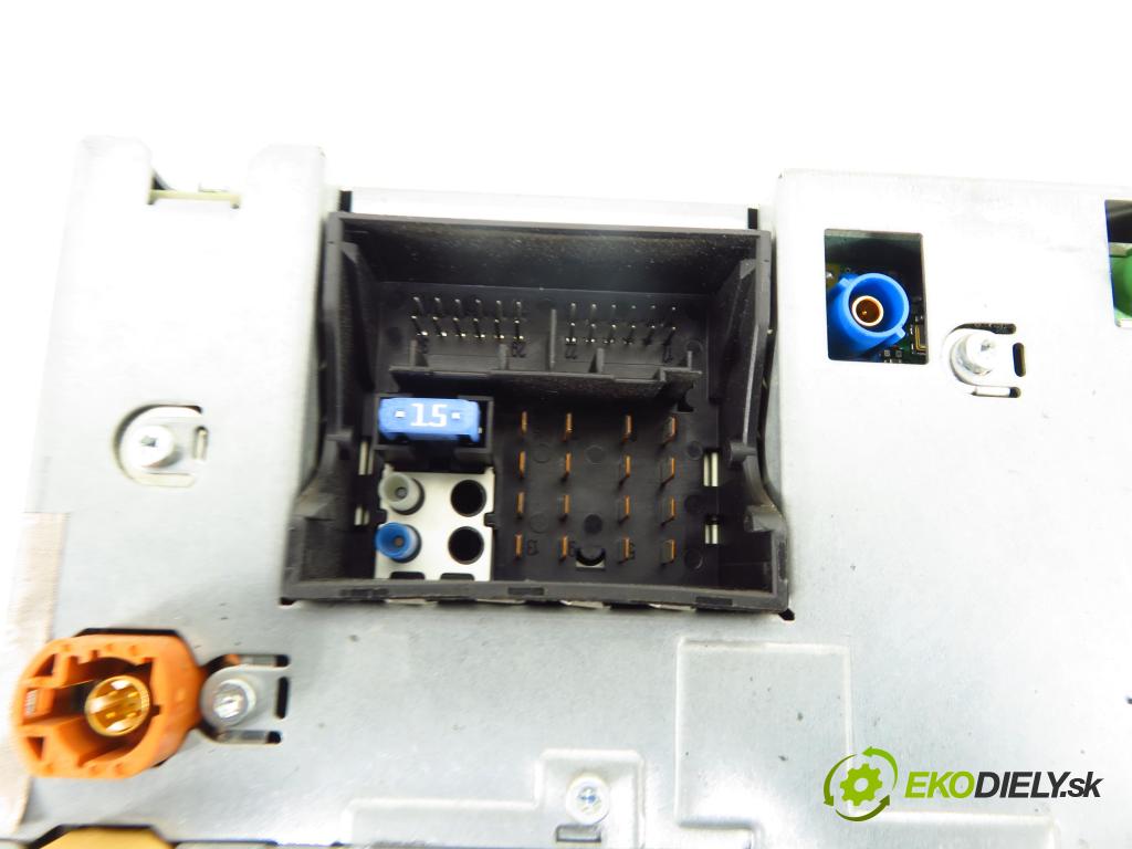 BMW 5 (F10) SEDAN 2011 0,00 520 d - N47 D20 C 1995,00 RADIO CD 9274570