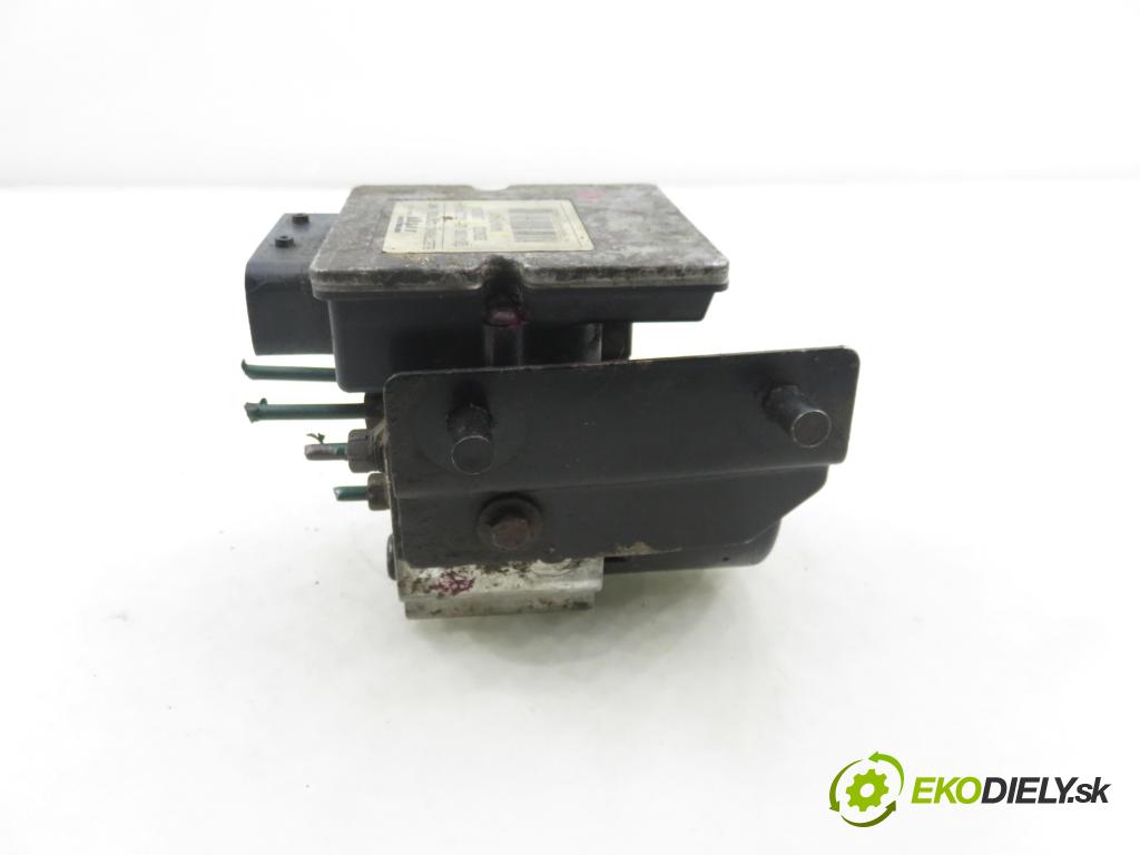 OPEL MOVANO Platforma / podwoyie (X70) KABINA/PLATFORMA 2007 0,00 2.5 CDTI - G9U 650 2464,00 pumpa ABS 54084794B ; 15113904F ; 8200528357 (Pumpa ABS)