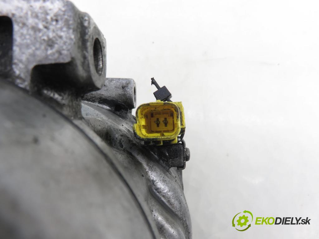 CITROEN XSARA PICASSO (N68) MINIVAN 2004 80,00 1.6 HDi 109 - 9HY (DV6TED4) 1560,00 KOMPRESOR: klimatizace 9645440480 (Kompresor klimatizace)