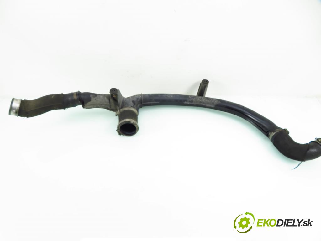 PORSCHE CAYENNE II (92A) SUV 2010 176,00 3.0 Diesel - M 05.9E 2967,00 Rúra intercoolera turba 7P0145792 ; 7P0145844