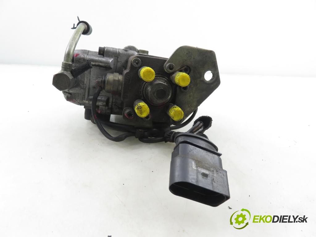 SKODA OCTAVIA I (1U2) LIFTBACK 2000 66,00 1.9 TDI 90- AGR 1896,00 Pumpa vstrekovacia 038130107D ; 0460404977 (Vstrekovacie čerpadlo)