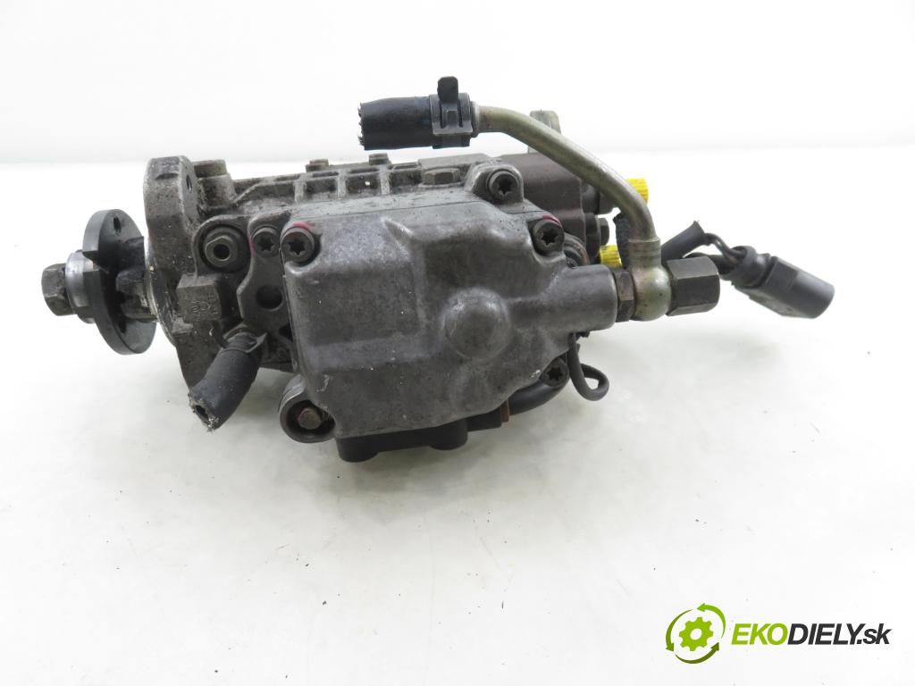 SKODA OCTAVIA I (1U2) LIFTBACK 2000 66,00 1.9 TDI 90- AGR 1896,00 Pumpa vstrekovacia 038130107D ; 0460404977 (Vstrekovacie čerpadlo)