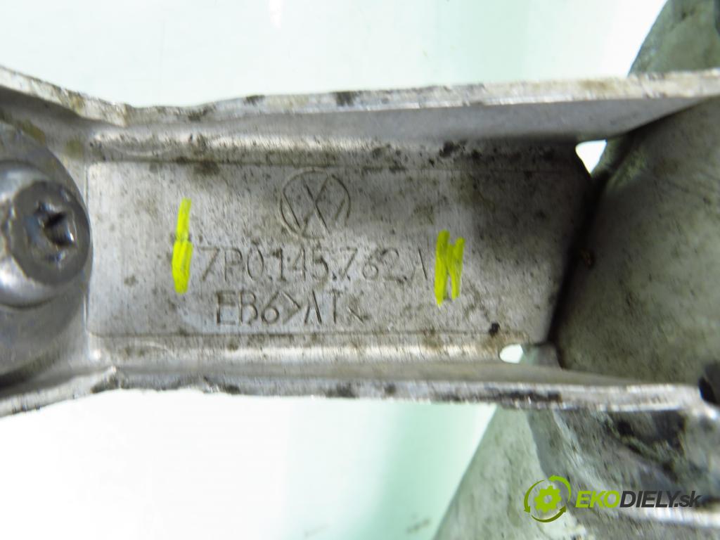 PORSCHE CAYENNE II (92A) SUV 2010 176,00 3.0 Diesel - M 05.9E 2967,00 Rúra intercoolera turba 7P0145762A