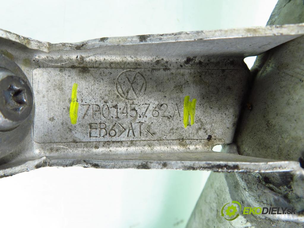 PORSCHE CAYENNE II (92A) SUV 2010 176,00 3.0 Diesel - M 05.9E 2967,00 Rúra intercoolera turba 7P0145762A