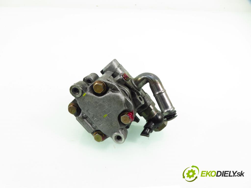 VW PASSAT B5 Variant (3B5) KOMBI 2000 85,00 1.9 TDI - ATJ 1896,00 pumpa servočerpadlo 8D0145177Q (Servočerpadlo)