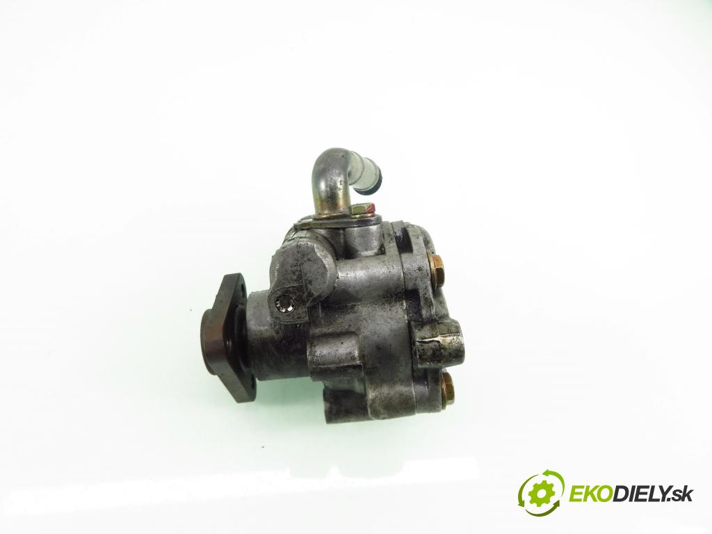 VW PASSAT B5 Variant (3B5) KOMBI 2000 85,00 1.9 TDI - ATJ 1896,00 pumpa servočerpadlo 8D0145177Q (Servočerpadlo)