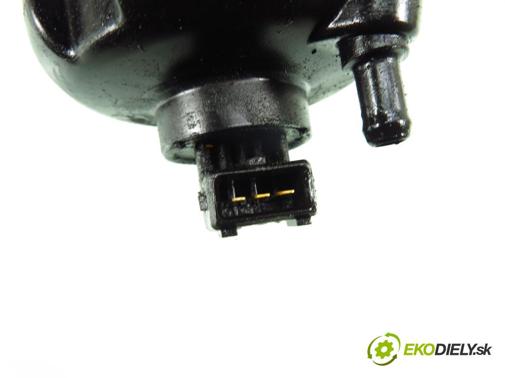 FIAT PANDA (169_) HB 2008 51,00 1.3 D Multijet 4x4 - 188 A8.000 1248,00 Obal filtra paliva 235517320