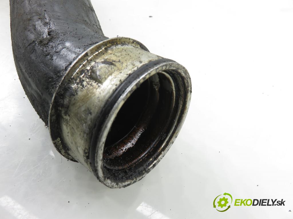 VW PHAETON (3D1, 3D2, 3D3, 3D4, 3D6, 3D7, 3D8, 3D9) SEDAN 2006 165,00 3.0 TDI 2967,00 Rúra intercoolera turba 3D0145840L ; 3D0145834 ; 3D0145834AA