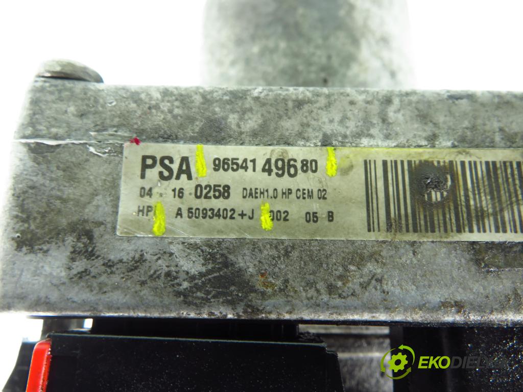 PEUGEOT 307 (3A/C) HB 2004 79,00 2.0 HDi 110 - RHS 1997,00 Pumpa servočerpadlo 9654149680 ; A5093402J