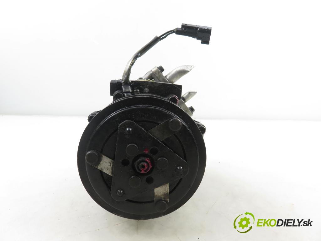 FORD FOCUS C-MAX (DM2) MINIVAN 2004 80,00 1.6 TDCi 109 - G8DA 1560,00 KOMPRESOR: klimatizace 3M5H19D629GD (Kompresor klimatizace)