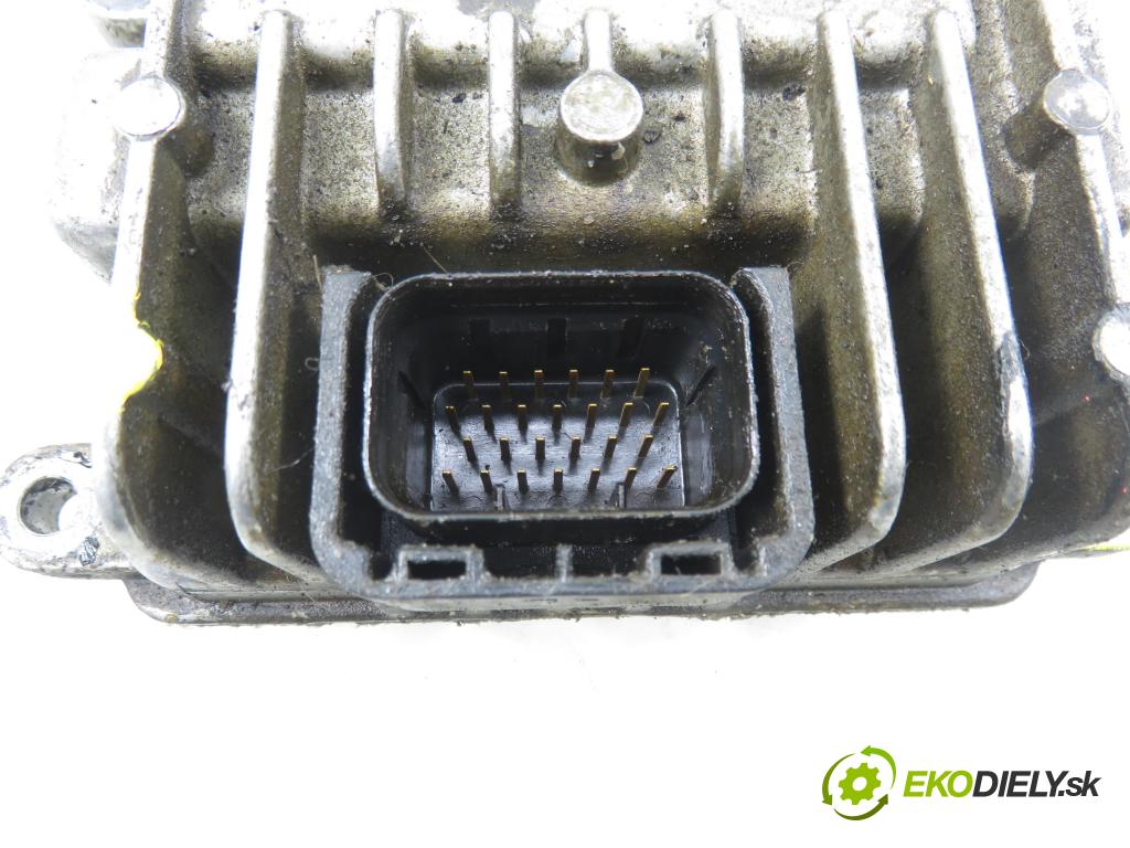 OPEL CORSA C (X01) HB 2002 55,00 1.7 DTI - Y 17 DT 1686,00 řídící jednotka pumpy 8971891360 ; 16267710