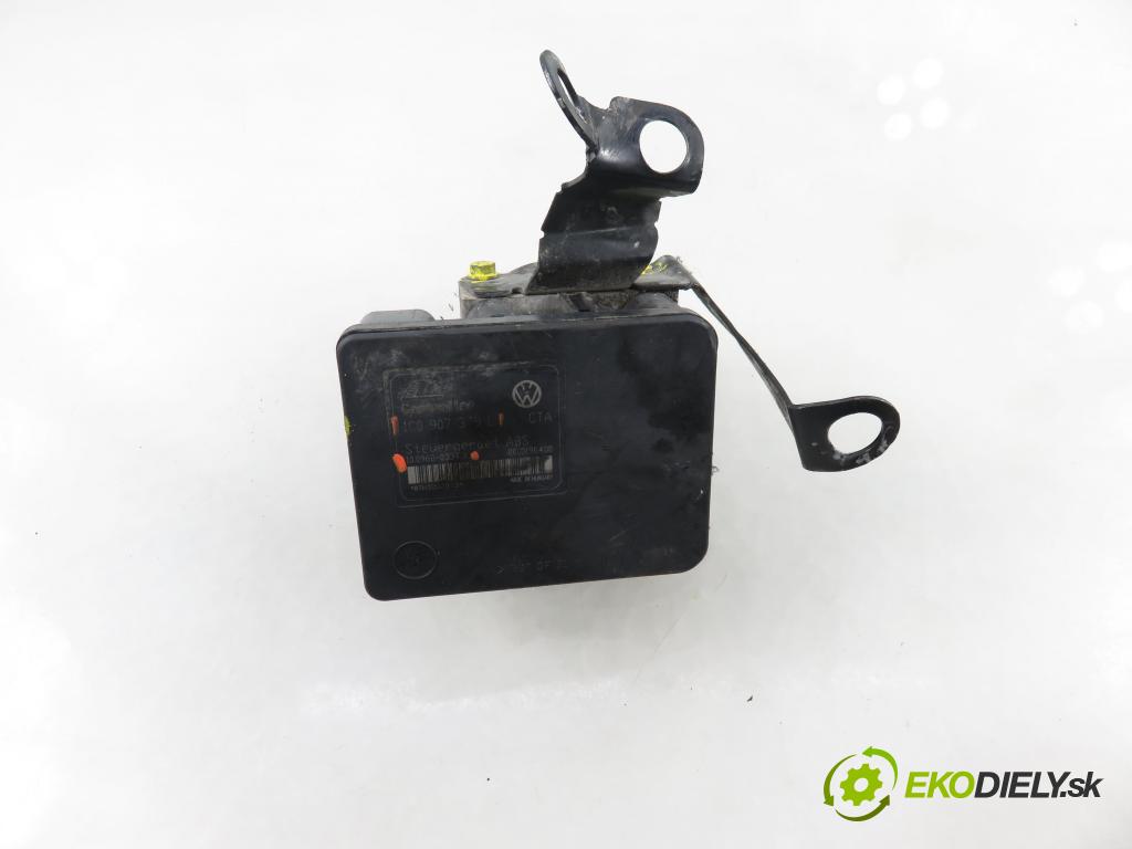 SEAT LEON (1M1) HB 1999 66,00 1.9 TDI 90 - ALH 1896,00 pumpa ABS 1C0907379L ; 10096003343 ; 1J0514117G (Pumpa ABS)