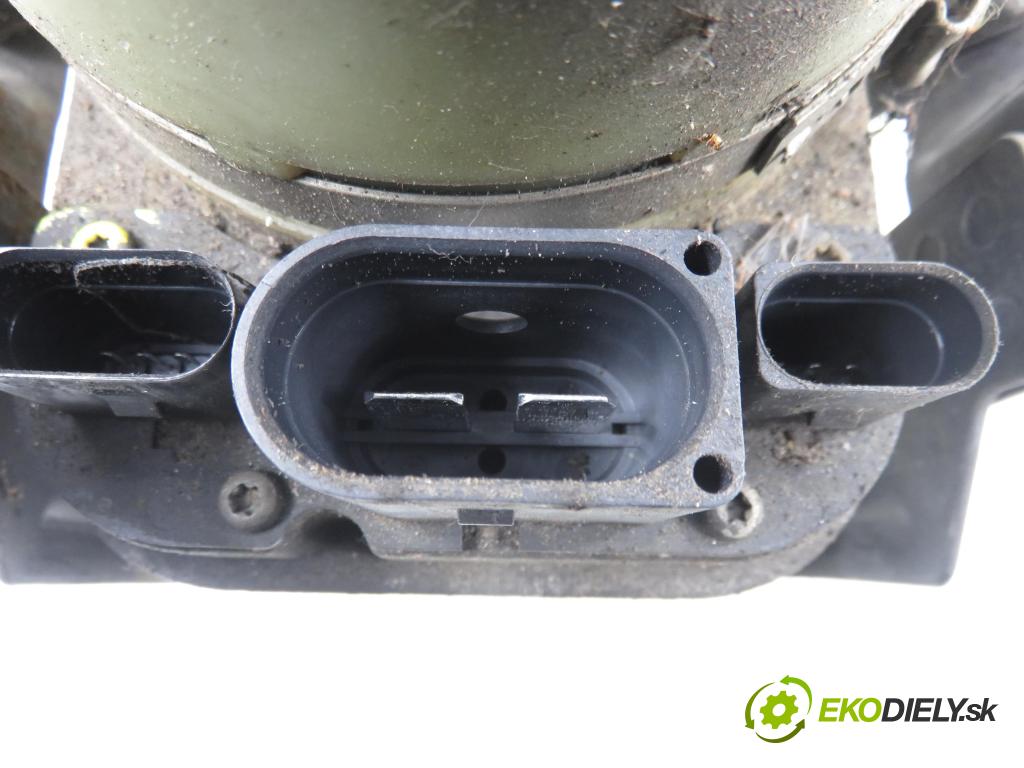 SEAT IBIZA III (6L1) HB 2005 55,00 1.4 16V - BBY 1390,00 Pumpa servočerpadlo 6Q1423051AN ; 6Q2423051AA ; 3Q0423156AB