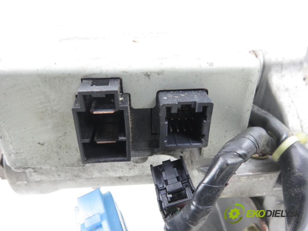 OPEL CORSA C (X01) HB 2002 55,00 1.7 DTI - Y 17 DT 1686,00 SLOUPEC / PODPORA elektrický 9156061 ; 09115125 ; Q1T17771M