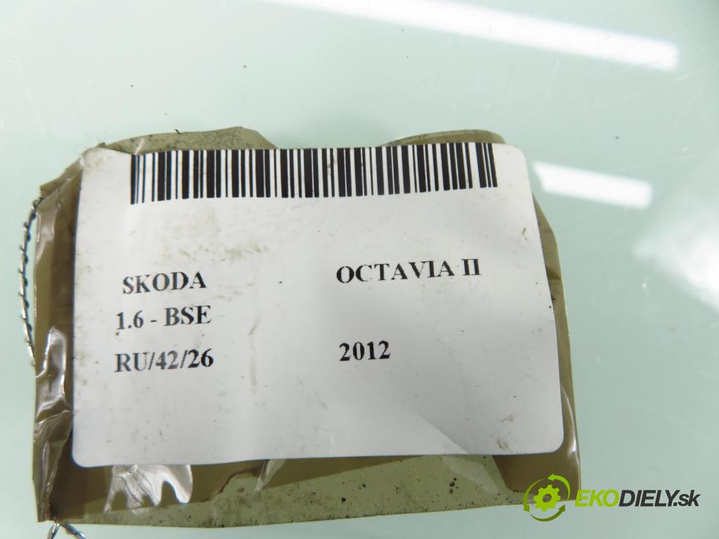 SKODA OCTAVIA II (1Z3) LIFTBACK 2012 75,00 1.6 - BSE 1595,00 vložka svetla ľavy zadné 1Z5945257A