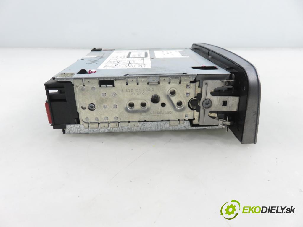 ALFA ROMEO GT (937_) COUPE 2005 110,00 1.9 JTD - 937 A5.000 1910,00 RADIO 156048410