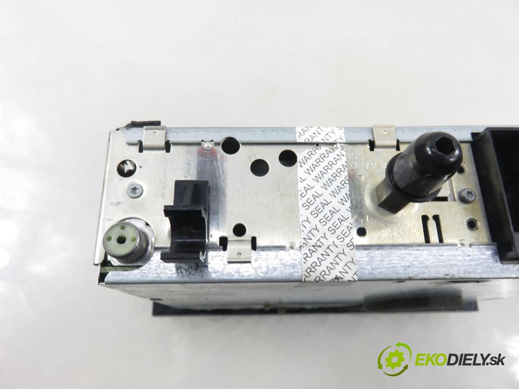 ALFA ROMEO GT (937_) COUPE 2005 110,00 1.9 JTD - 937 A5.000 1910,00 RADIO 156048410