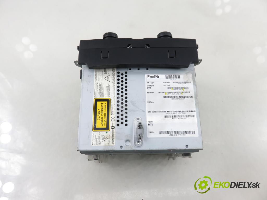 PORSCHE CAYENNE II (92A) SUV 2010 176,00 3.0 Diesel - M 05.9E 2967,00 RADIO 7P5035884F ; 7PP919193R