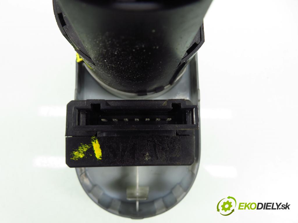 SEAT IBIZA III (6L1) HB 2005 55,00 1.4 16V - BBY 1390,00 prepínač svetlá 6L1941531AF