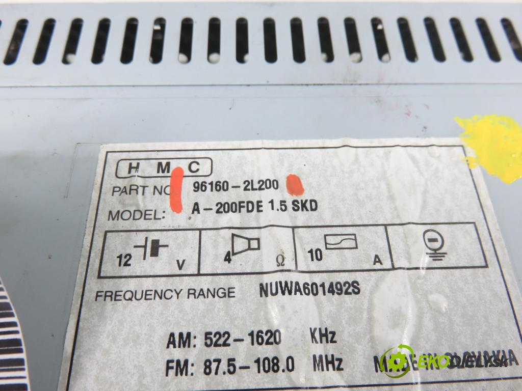 HYUNDAI i30 (FD) HB 2010 80,00 1.4 - G4FA 1396,00 RADIO CD 961602L200