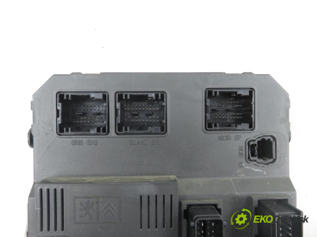 PEUGEOT 206 liftback (2A/C) HB 2003 55,00 1.4 75 - KFW 1360,00 MODUL BSI 9646777380